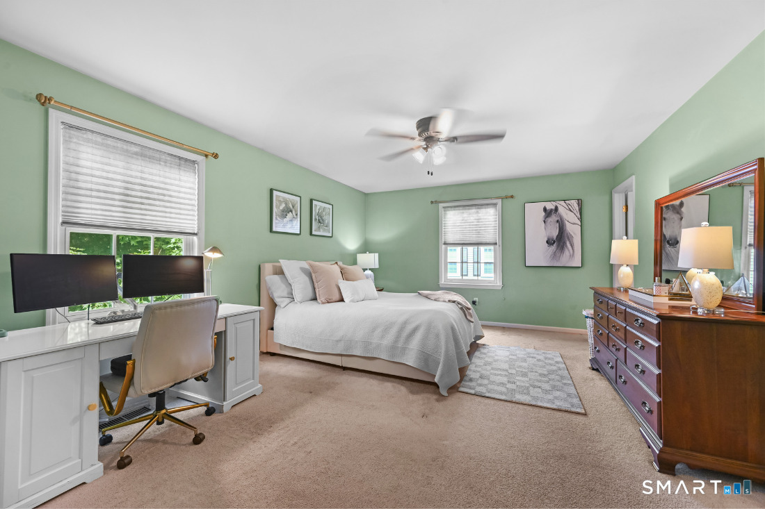 333 Stonebridge Lane Trumbull CT 06611