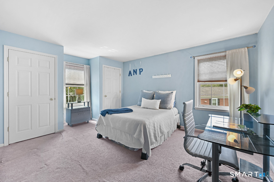 333 Stonebridge Lane Trumbull CT 06611