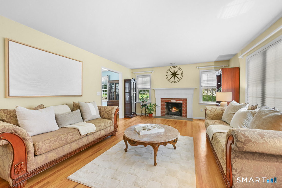 333 Stonebridge Lane Trumbull CT 06611