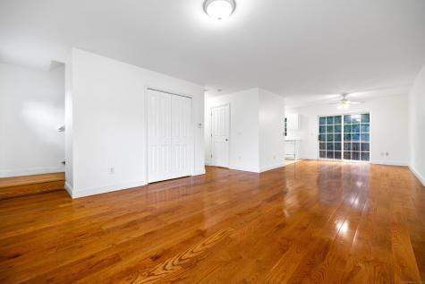 73 Briar Lane Norwich CT 06360