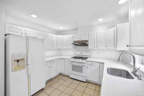 73 Briar Lane Norwich CT 06360