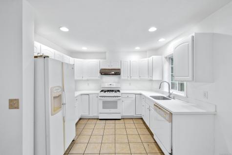 73 Briar Lane Norwich CT 06360