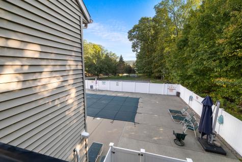 73 Briar Lane Norwich CT 06360