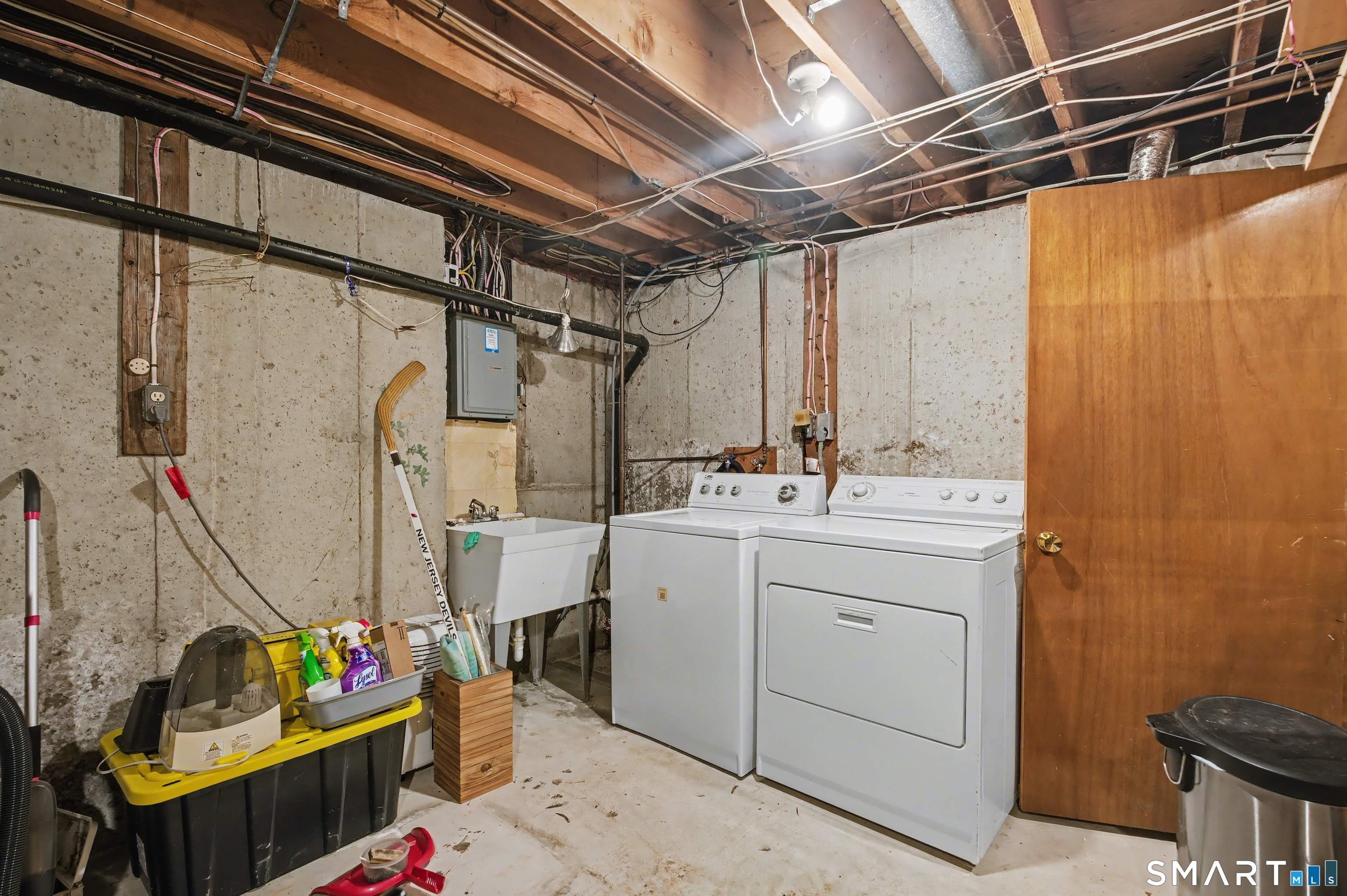 8 Shepard Hill Road Hamden CT 06514