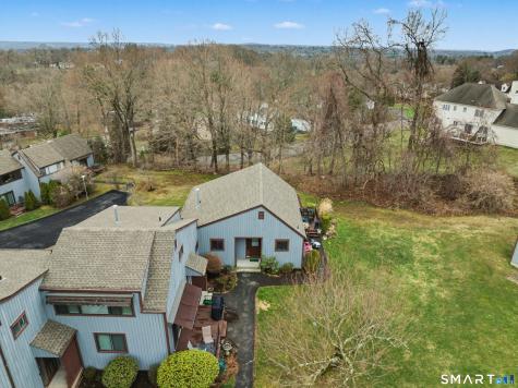 8 Shepard Hill Road Hamden CT 06514