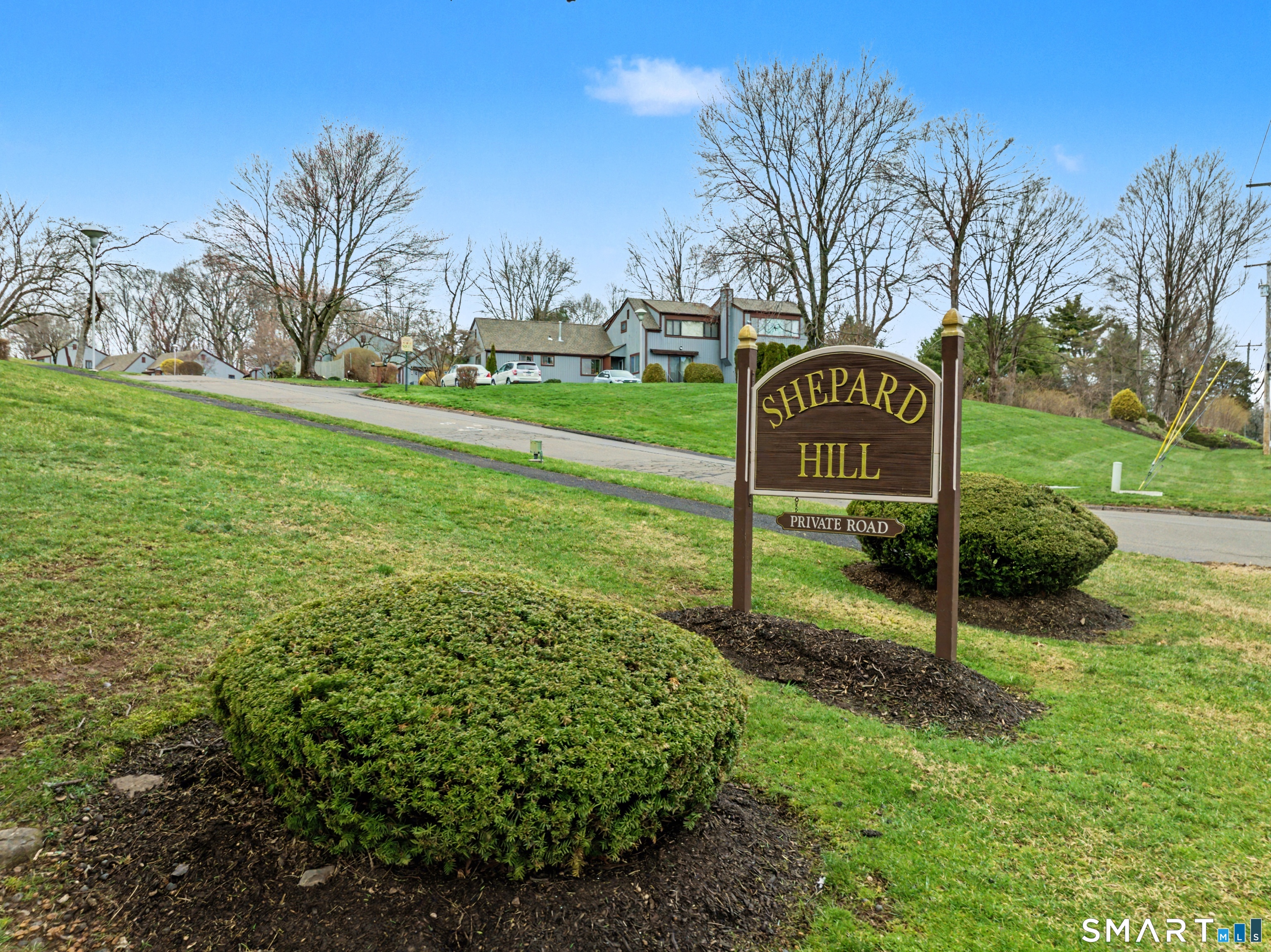 8 Shepard Hill Road Hamden CT 06514
