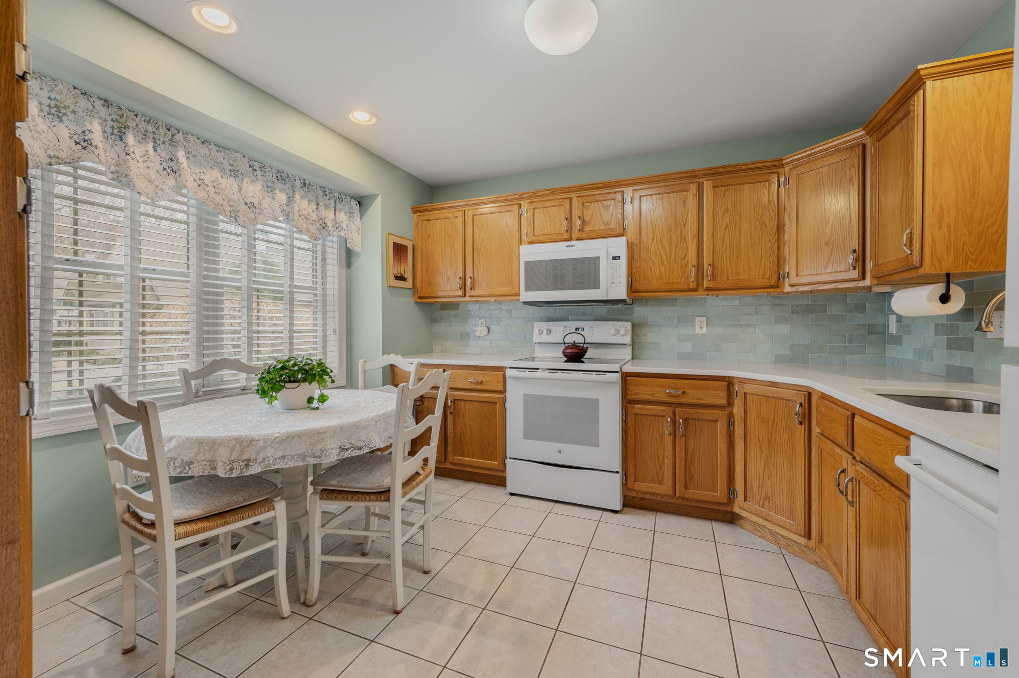 3 Bittersweet Lane East Lyme CT 06357