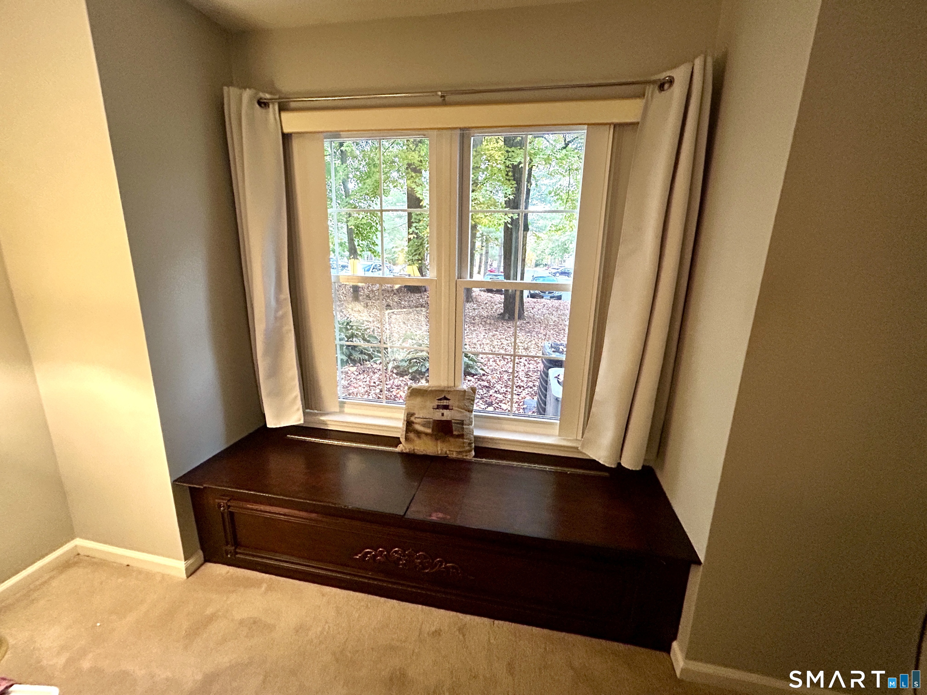 1 Forest Glen Circle Middletown CT 06457