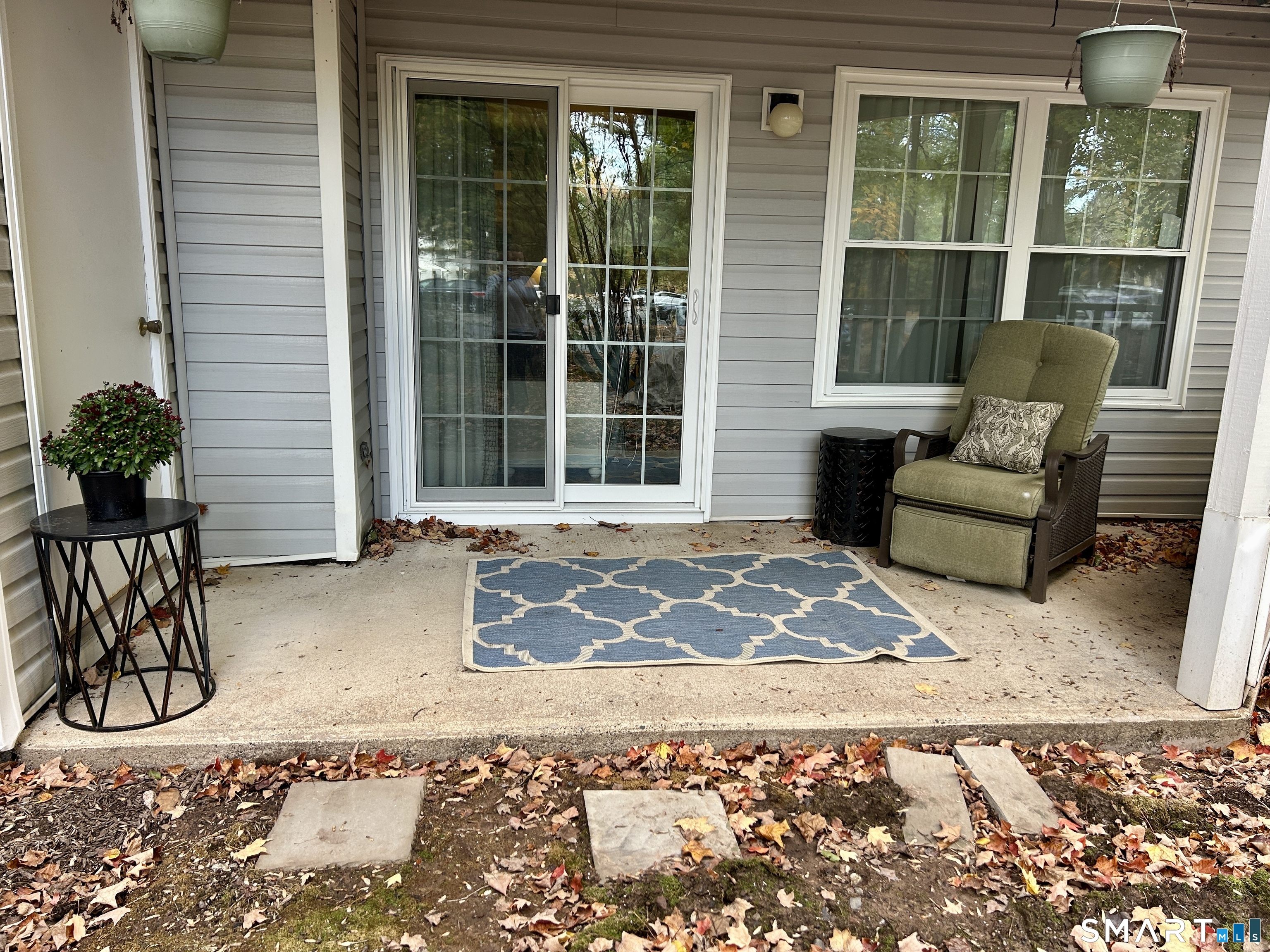 1 Forest Glen Circle Middletown CT 06457