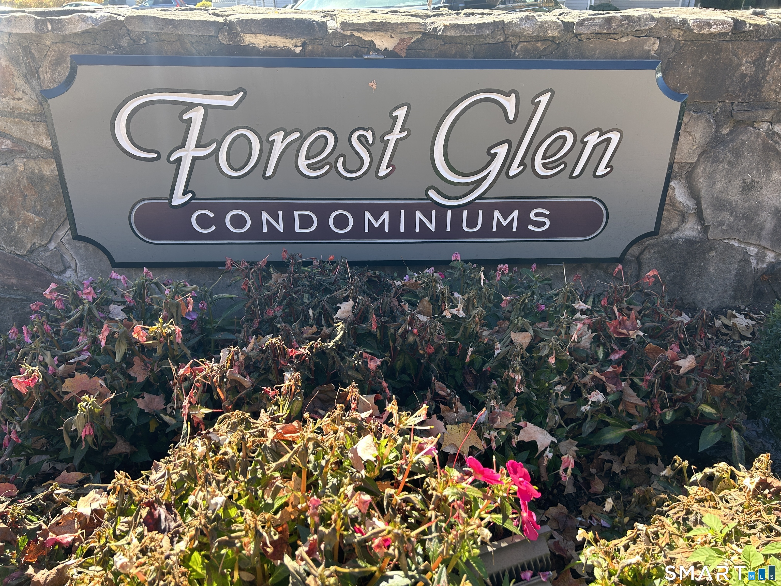 1 Forest Glen Circle Middletown CT 06457