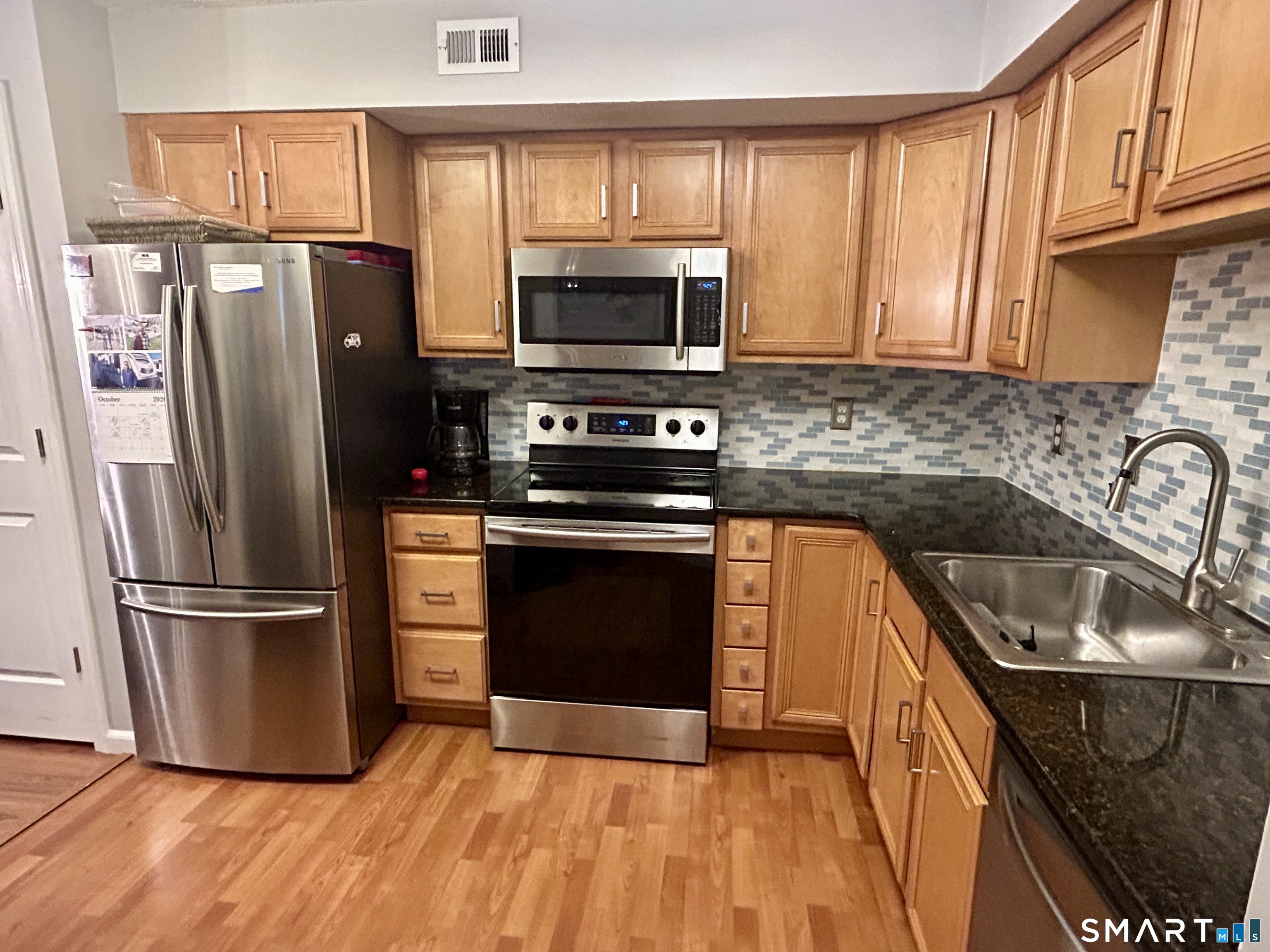 1 Forest Glen Circle Middletown CT 06457