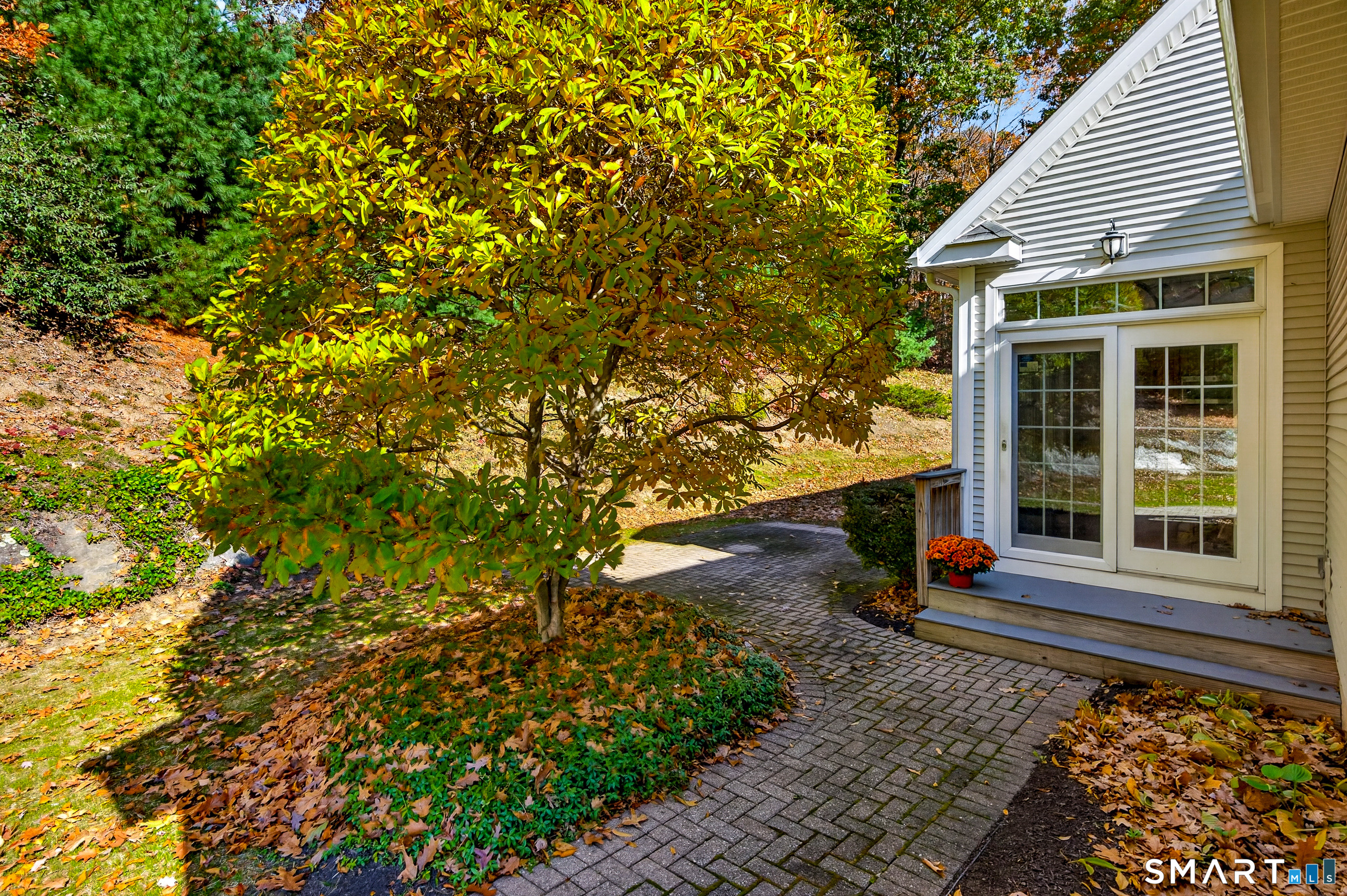 26 Hawthorn Hill Tolland CT 06084