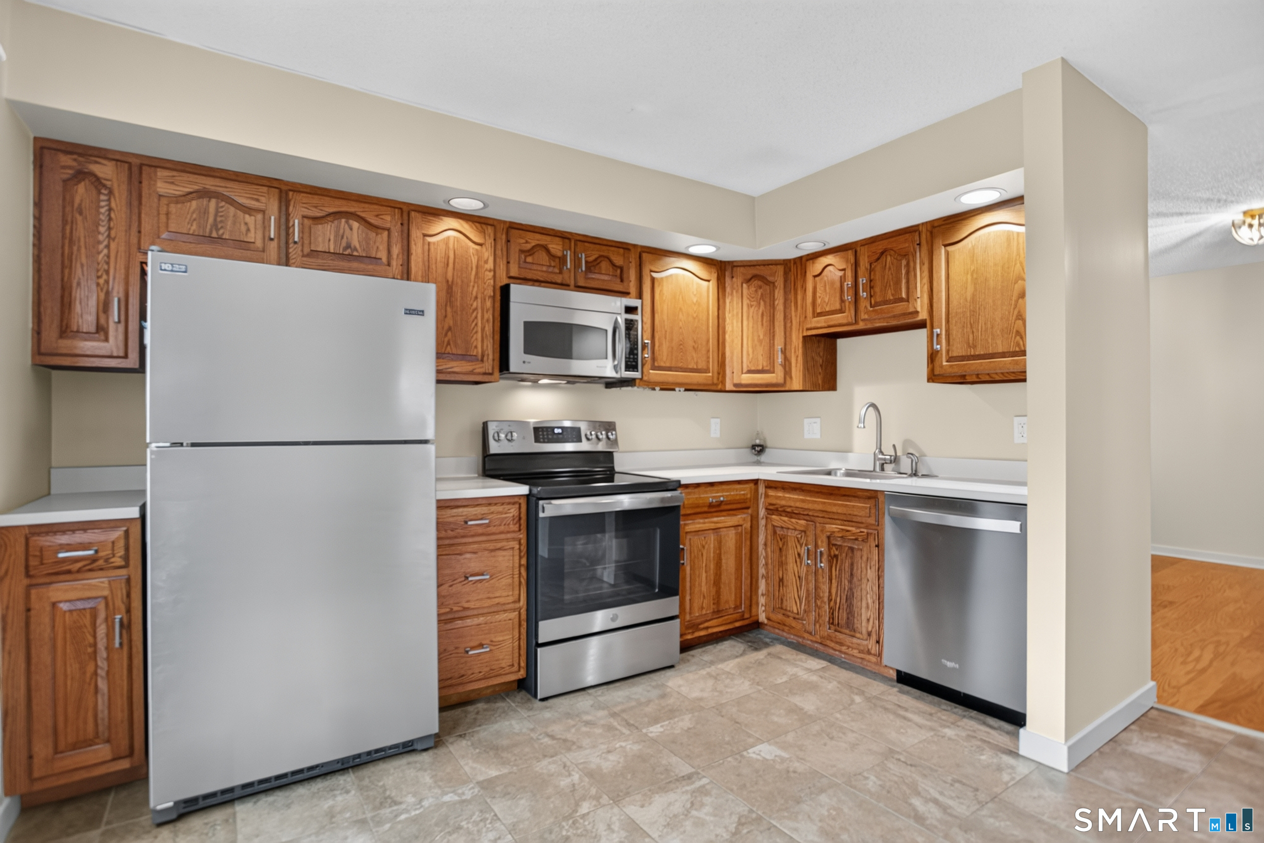 85 Gate Ridge Road Fairfield CT 06825