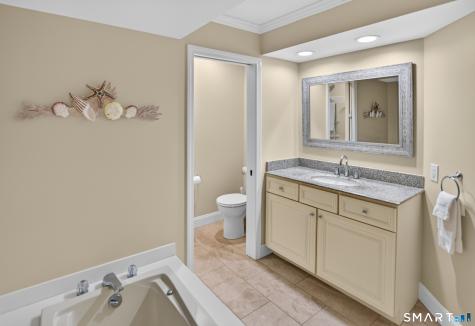 85 Gate Ridge Road Fairfield CT 06825