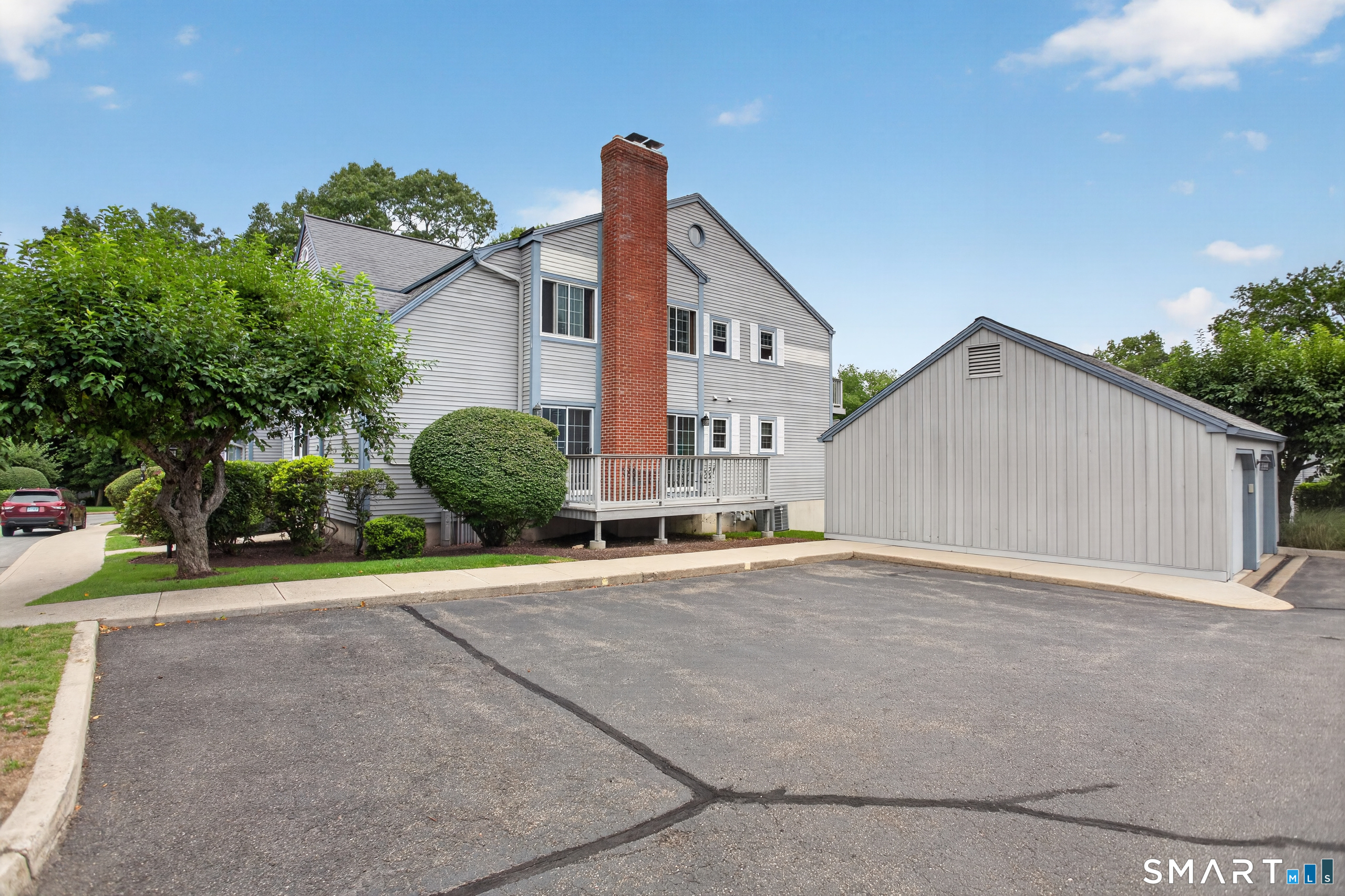 85 Gate Ridge Road Fairfield CT 06825