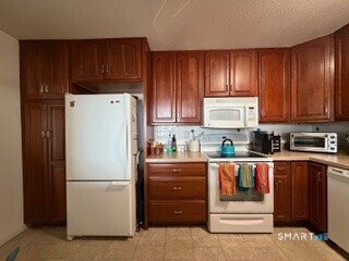 50 Birdseye Street Stratford CT 06615