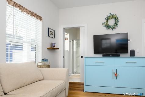 138 Boston Post Road East Lyme CT 06333