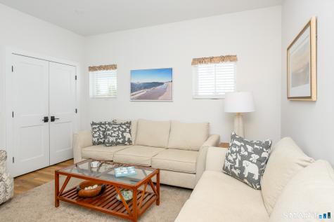 138 Boston Post Road East Lyme CT 06333