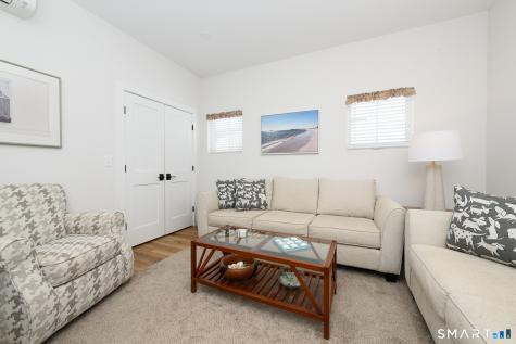 138 Boston Post Road East Lyme CT 06333