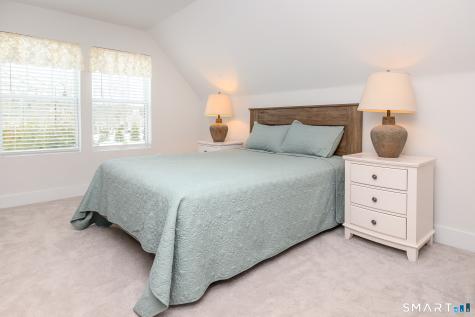 138 Boston Post Road East Lyme CT 06333