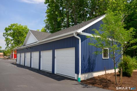 138 Boston Post Road East Lyme CT 06333