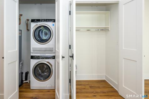 138 Boston Post Road East Lyme CT 06333