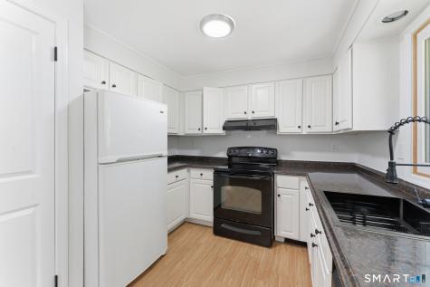 472 Dowd Avenue Canton CT 06019