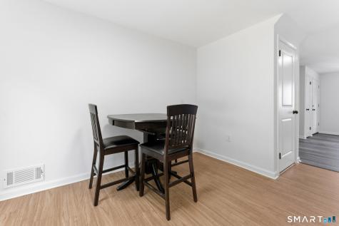 472 Dowd Avenue Canton CT 06019