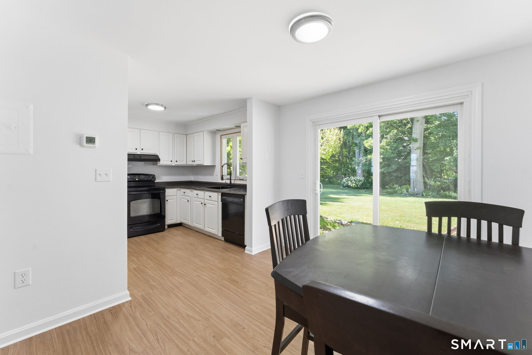 472 Dowd Avenue Canton CT 06019