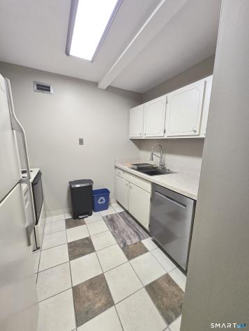292 Pequot Avenue New London CT 06320