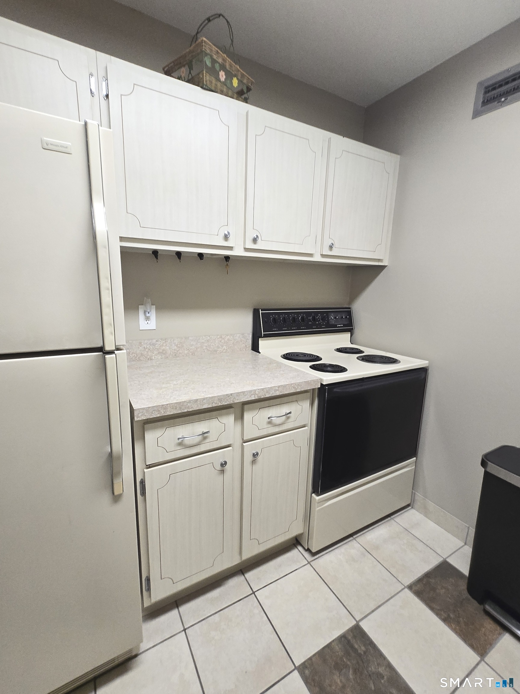 292 Pequot Avenue New London CT 06320