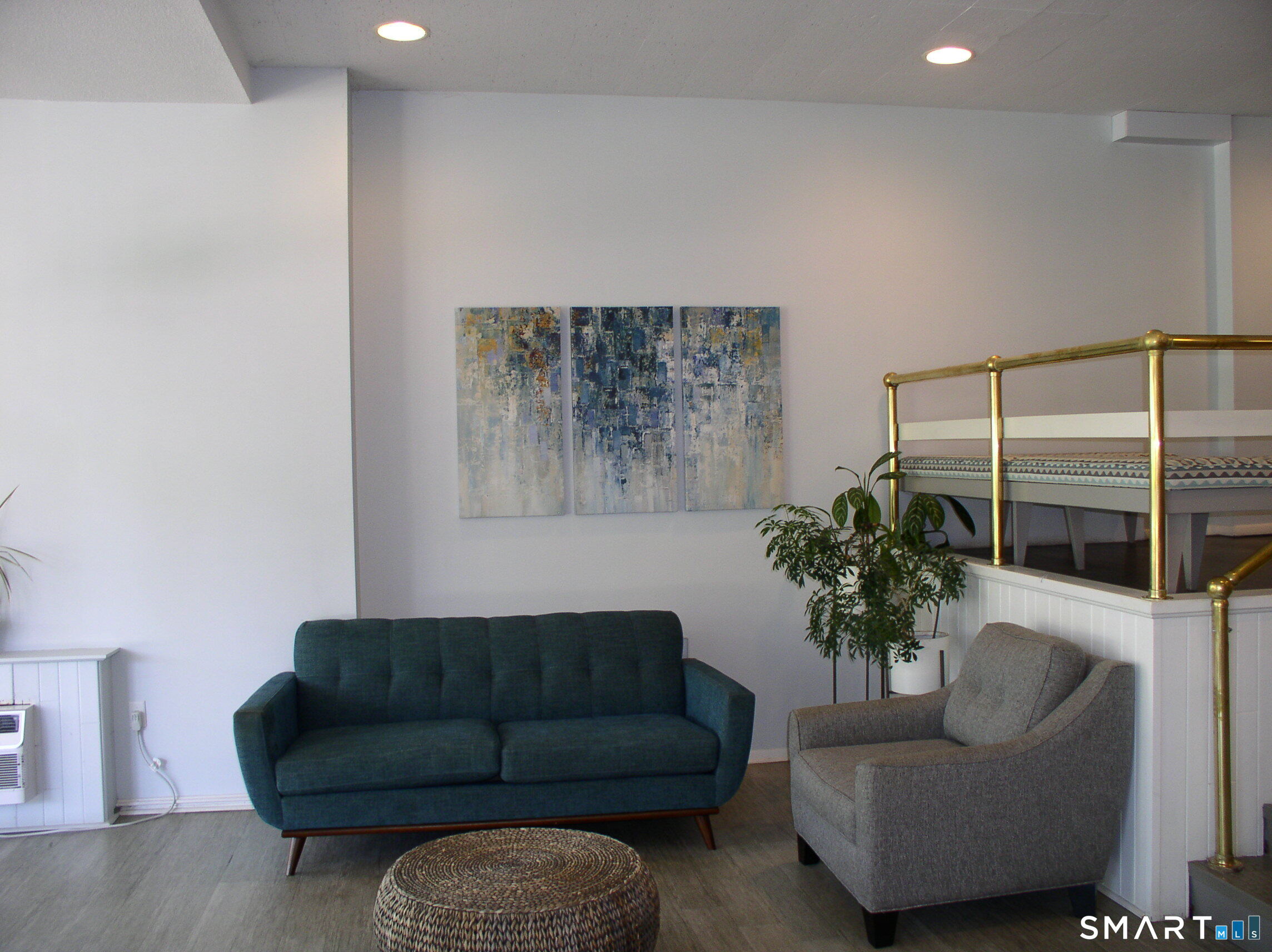 292 Pequot Avenue New London CT 06320