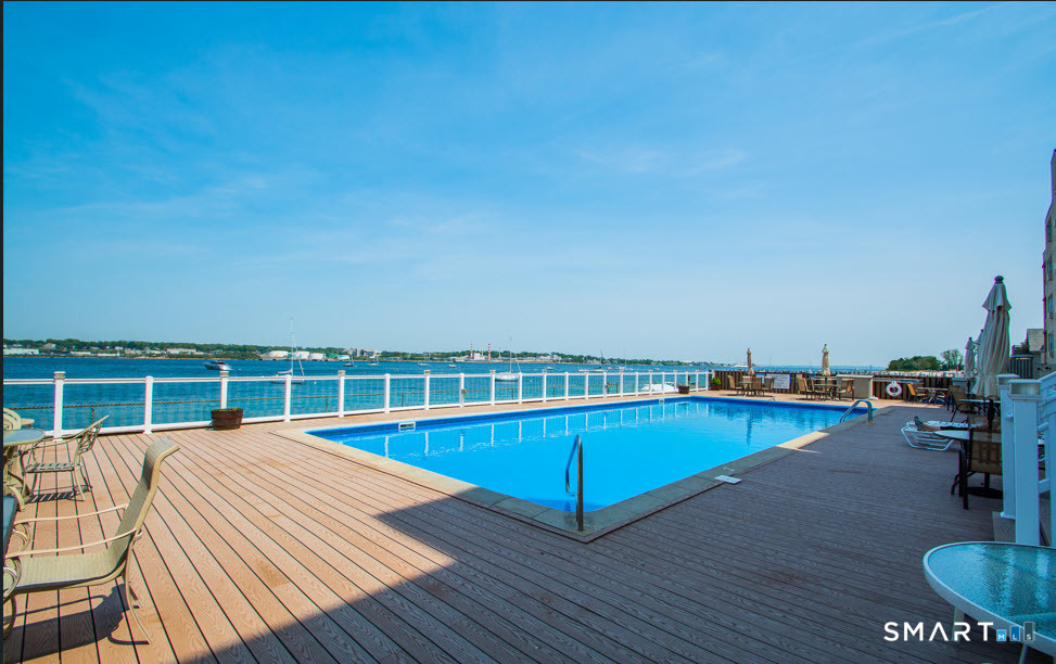 292 Pequot Avenue New London CT 06320