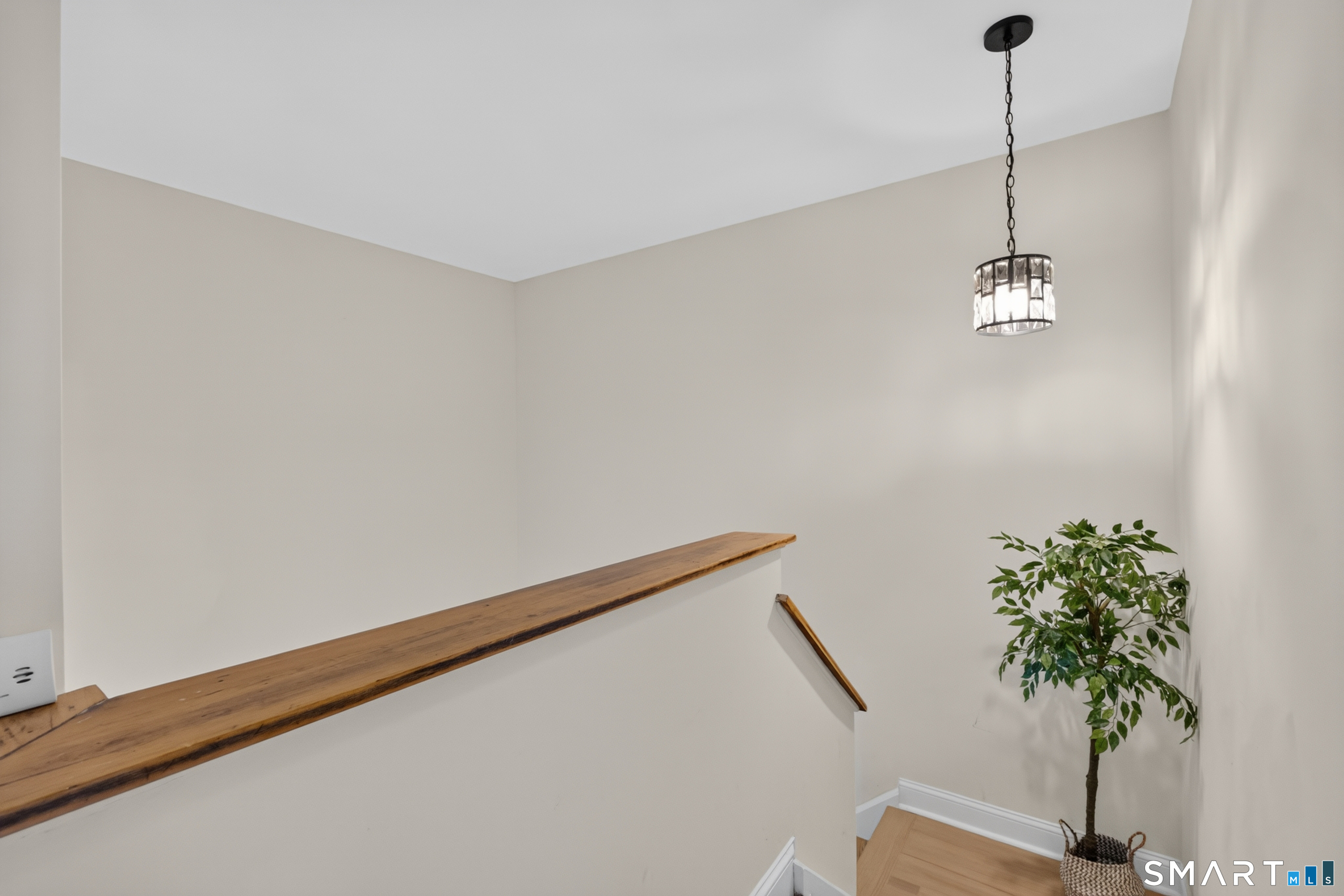 53 Ferry Court Stratford CT 06615