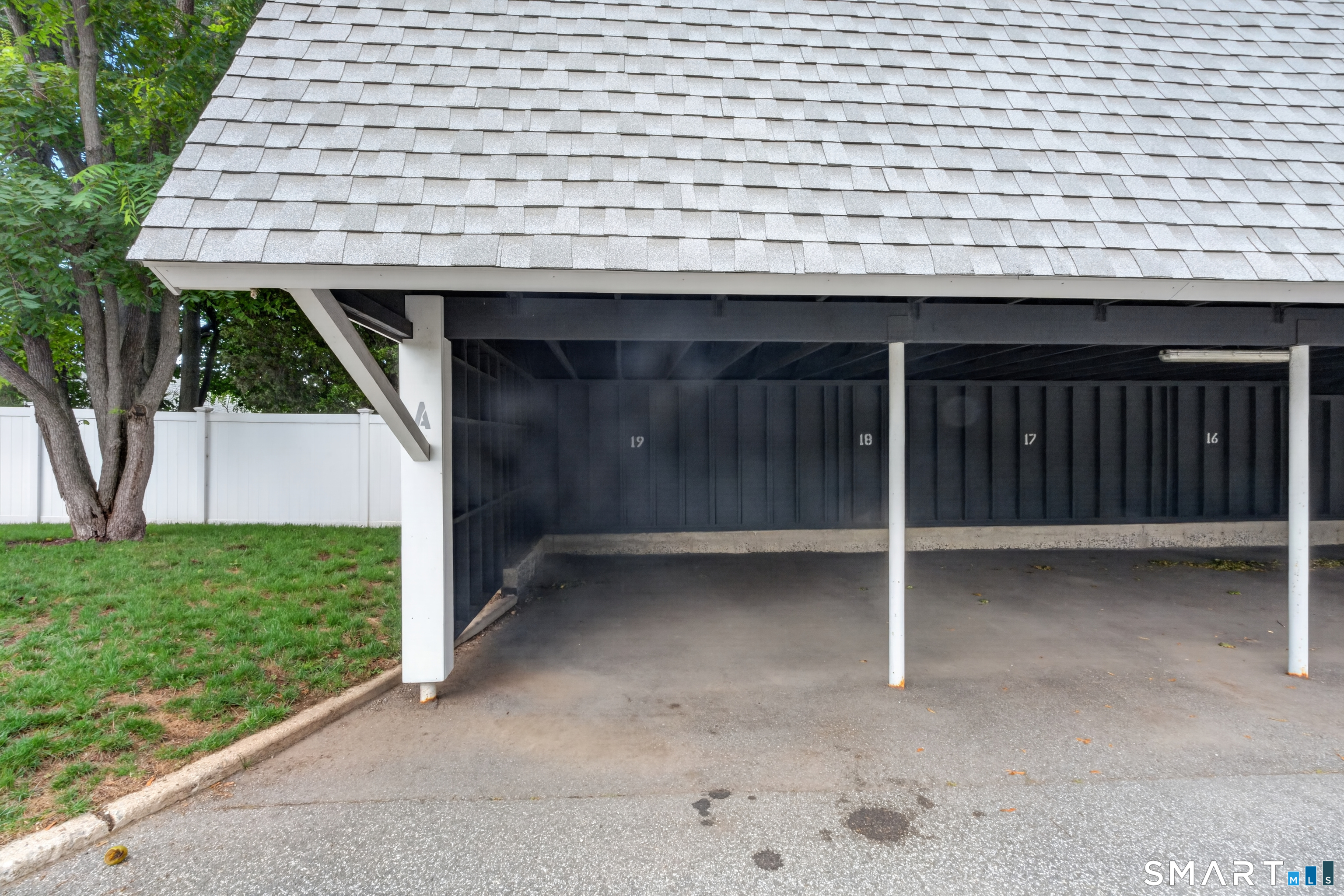 53 Ferry Court Stratford CT 06615