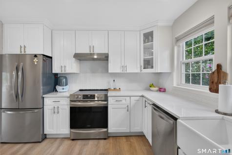 53 Ferry Court Stratford CT 06615