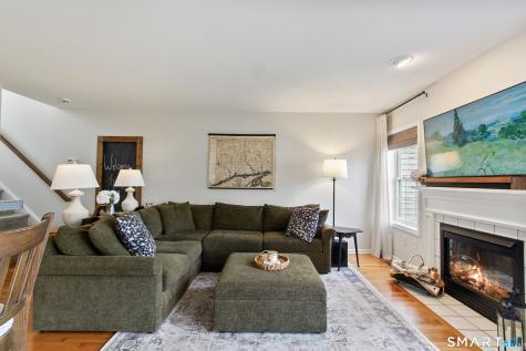 1606 Larson Drive Danbury CT 06810