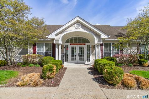 1606 Larson Drive Danbury CT 06810