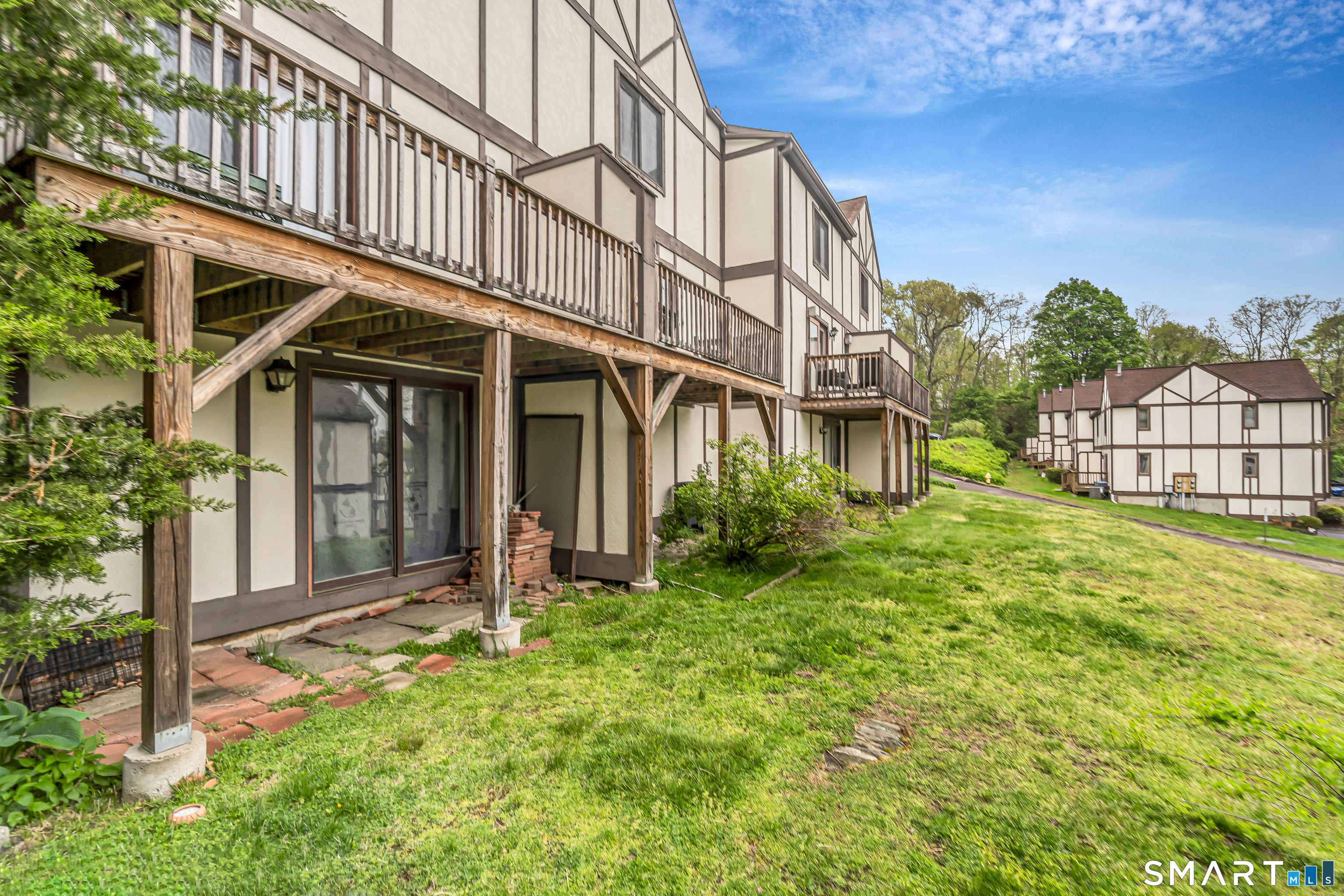 204 New Haven Avenue Derby CT 06418