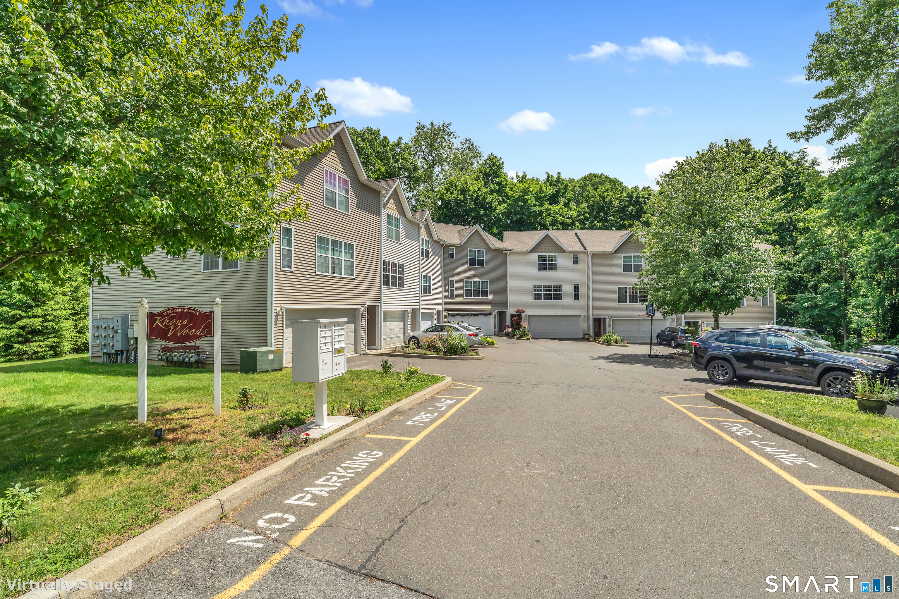 22 Second Avenue Danbury CT 06810