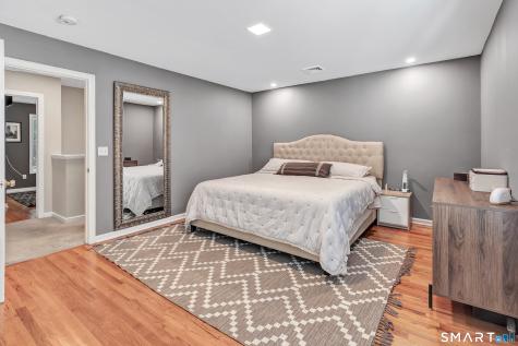 22 Second Avenue Danbury CT 06810