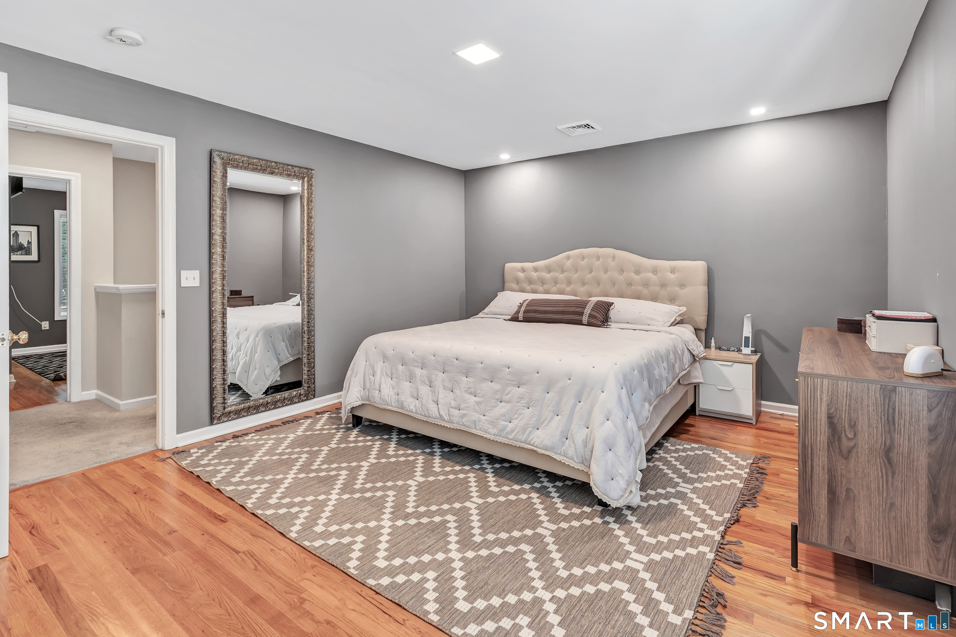 22 Second Avenue Danbury CT 06810
