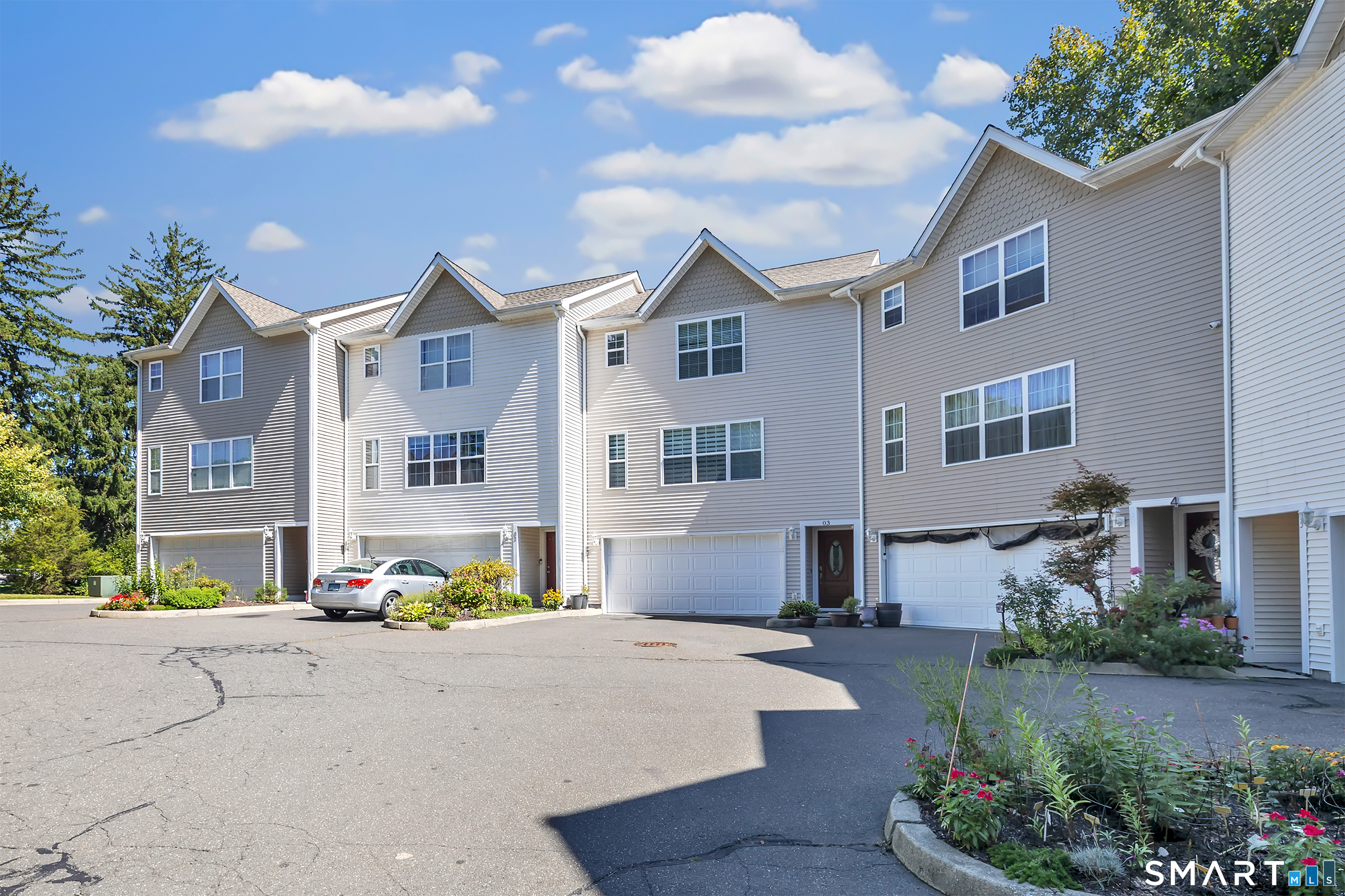 22 Second Avenue Danbury CT 06810