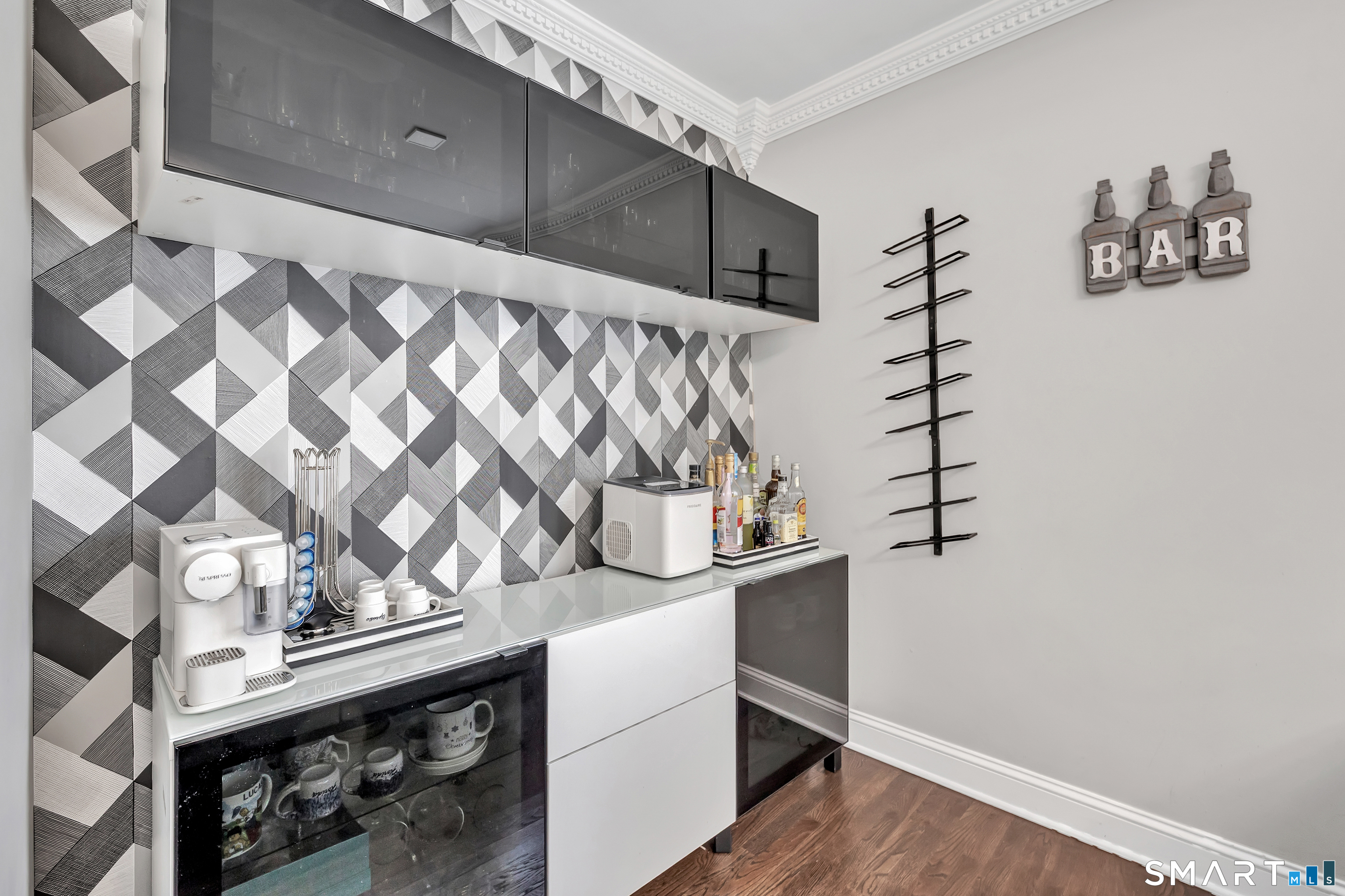22 Second Avenue Danbury CT 06810