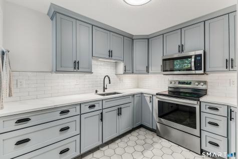 431 Millstream Drive Vernon CT 06066