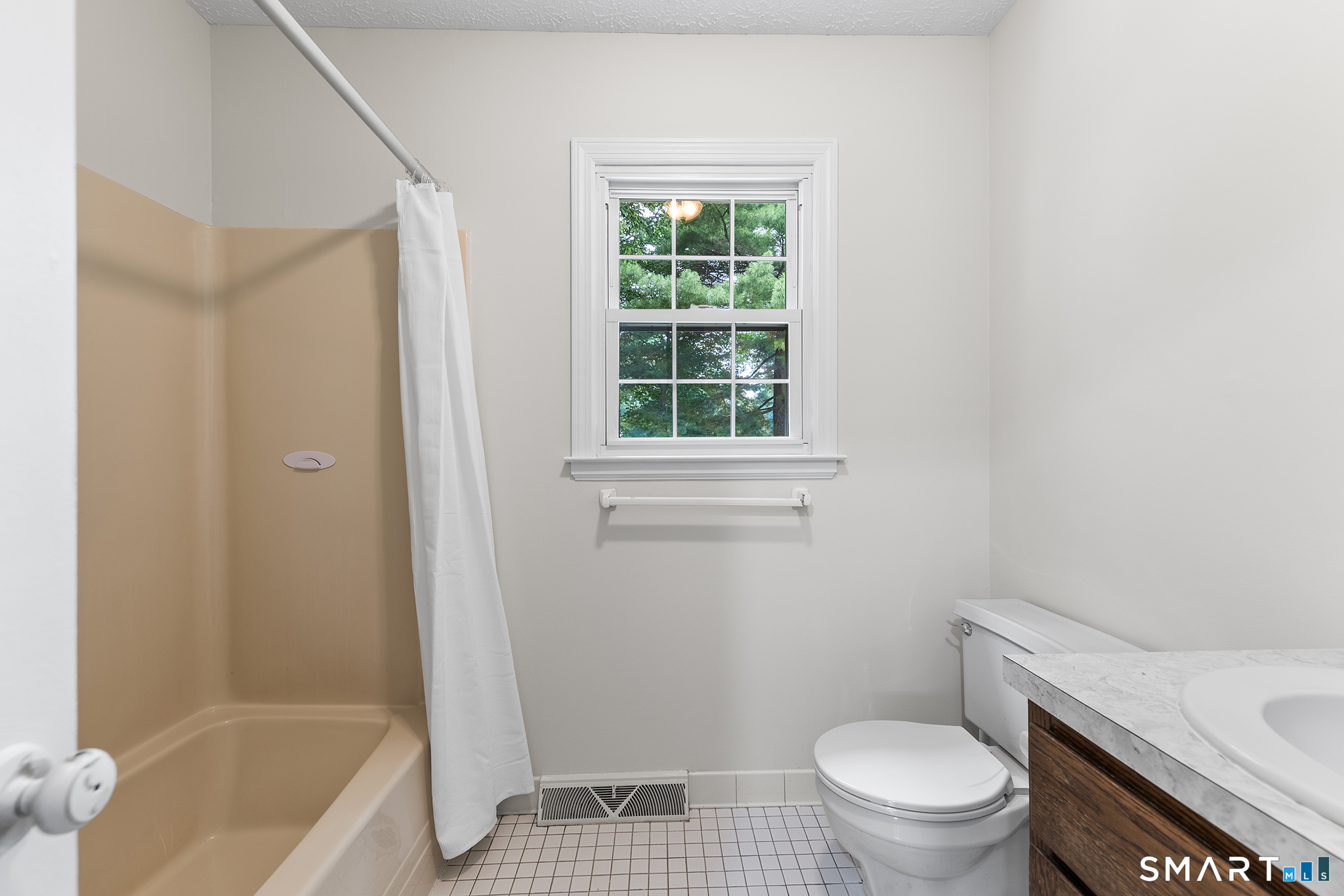 43 Rita Drive Bristol CT 06010