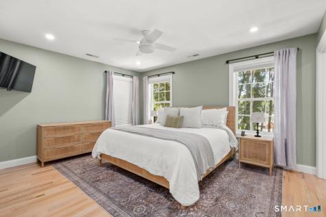 11 Summer Brook Way Seymour CT 06483