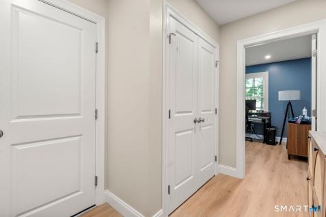 11 Summer Brook Way Seymour CT 06483