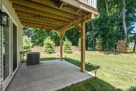 11 Summer Brook Way Seymour CT 06483