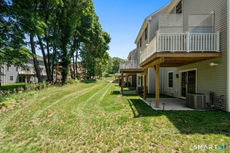 11 Summer Brook Way Seymour CT 06483